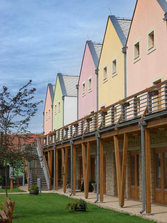 Bořetice Hotel Kravi Hora מראה חיצוני תמונה