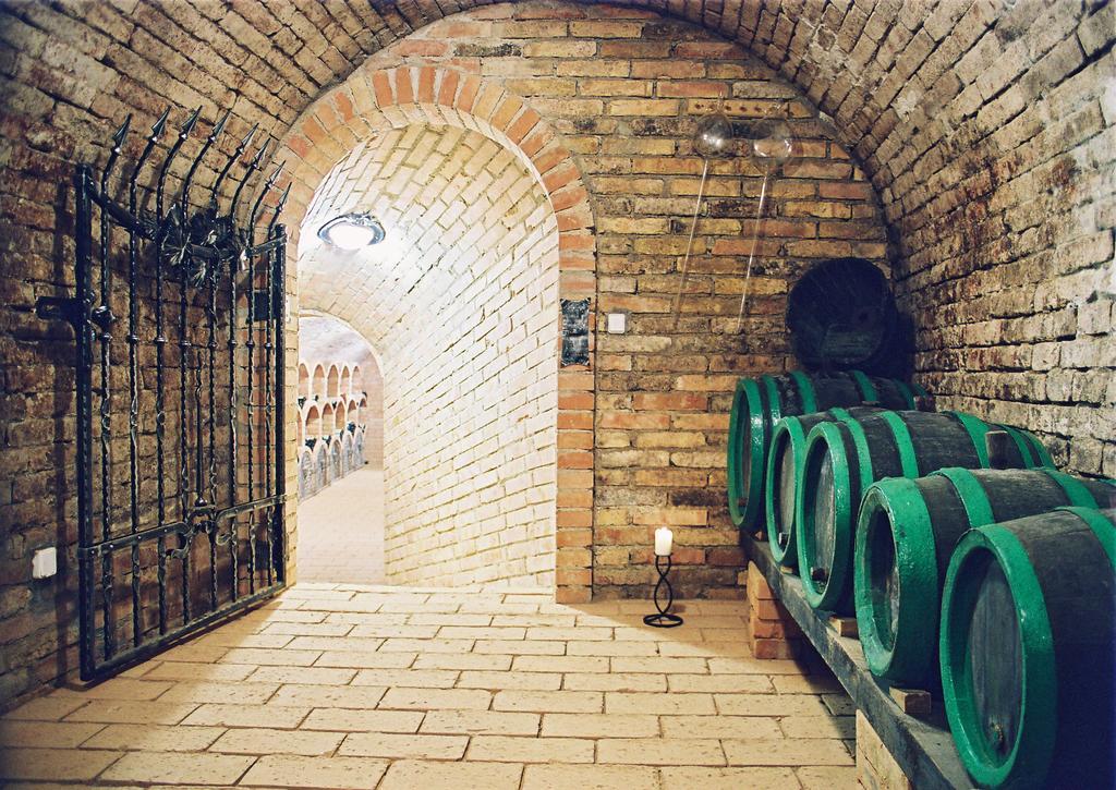 Bořetice Hotel Kravi Hora מראה חיצוני תמונה